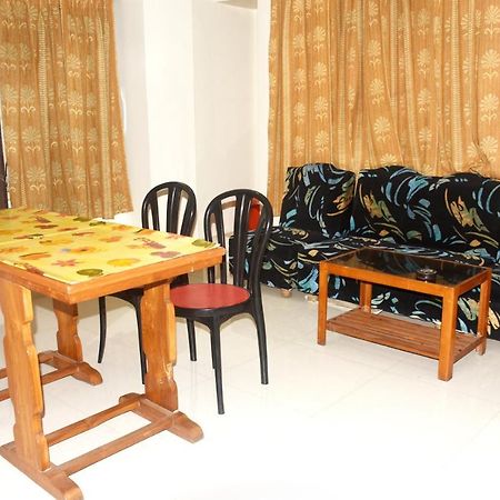 Hotel Trinath Nayagarh Екстер'єр фото